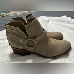 Lucky Brand Boltin Booties - Size 7.5